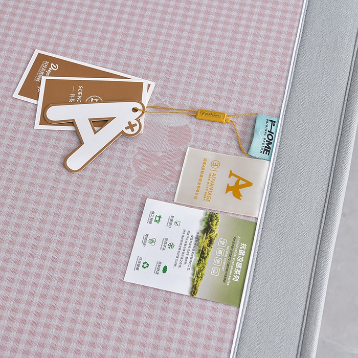 91家纺网 家纺一手货源 找家纺 （总）小牛席业 2026新款【实拍风格】双PE高凉感-腊肠狗格纹提花冰丝席（床笠款）凉席竹席藤席冰藤席乳胶席豆豆席