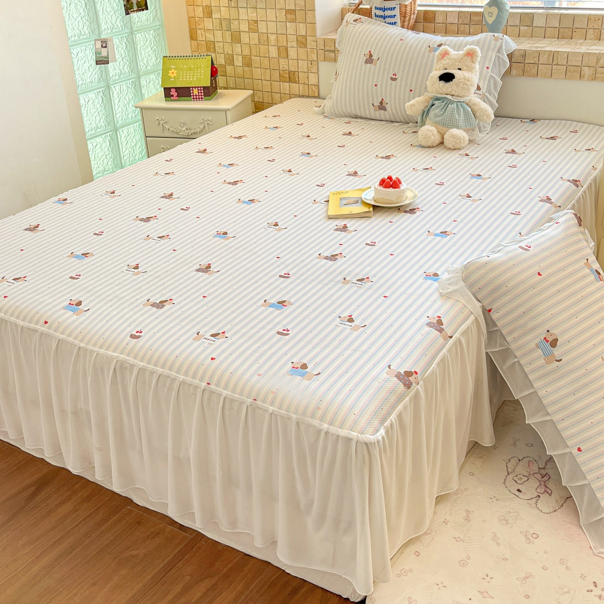 91家纺网 家纺一手货源 找家纺 川悦生活 2026新款雪纺冰丝床裙凉席三件套 床裙腊肠甜心