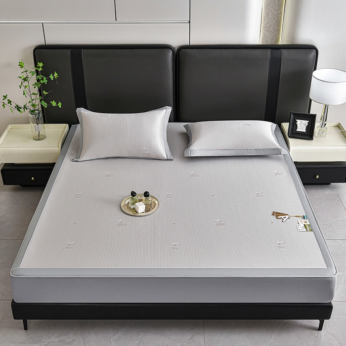 91家纺网 家纺一手货源 找家纺 小牛席业 2026新款【实拍风格】双PE高凉感-腊肠狗格纹提花冰丝席（床笠款）凉席竹席藤席冰藤席乳胶席豆豆席 香槟