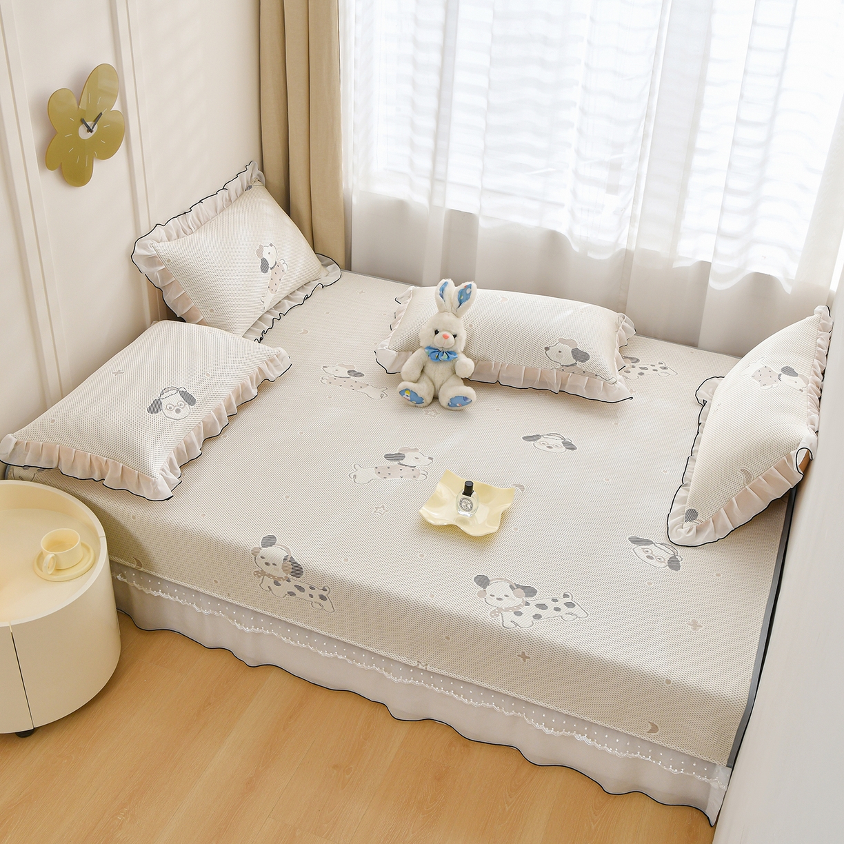 91家纺网 家纺一手货源 找家纺 金艾草 2026新款PE冰豆豆防滑榻榻米凉席豆豆席 凉豆豆-香肠狗卡其