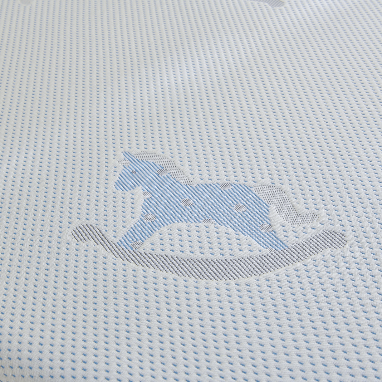 91家纺网 家纺一手货源 找家纺 金艾草 2026新款PE冰豆豆防滑榻榻米凉席豆豆席 凉豆豆-小马蓝