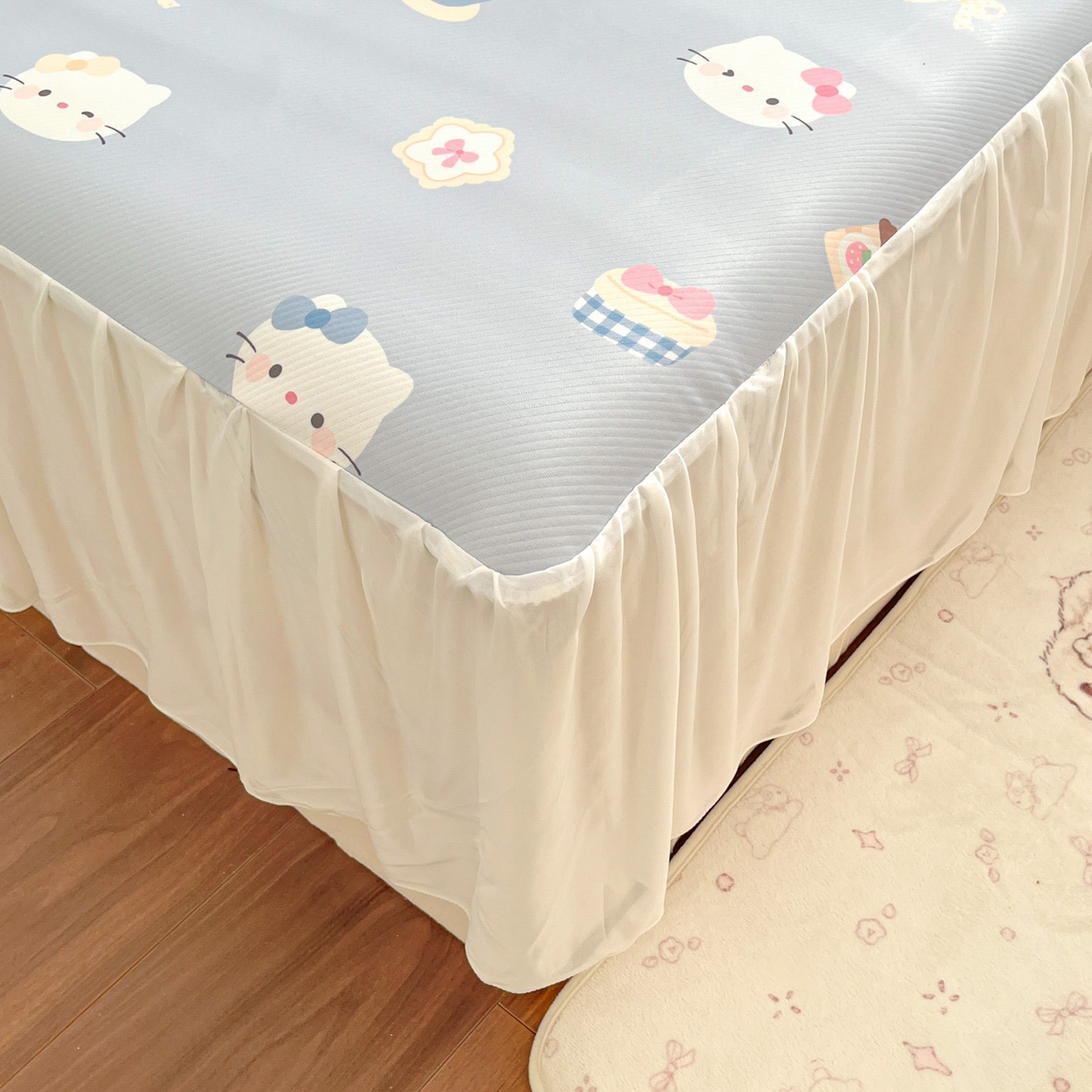 91家纺网 家纺一手货源 找家纺 川悦生活 2026新款雪纺冰丝床裙凉席三件套 床裙汽水小咪