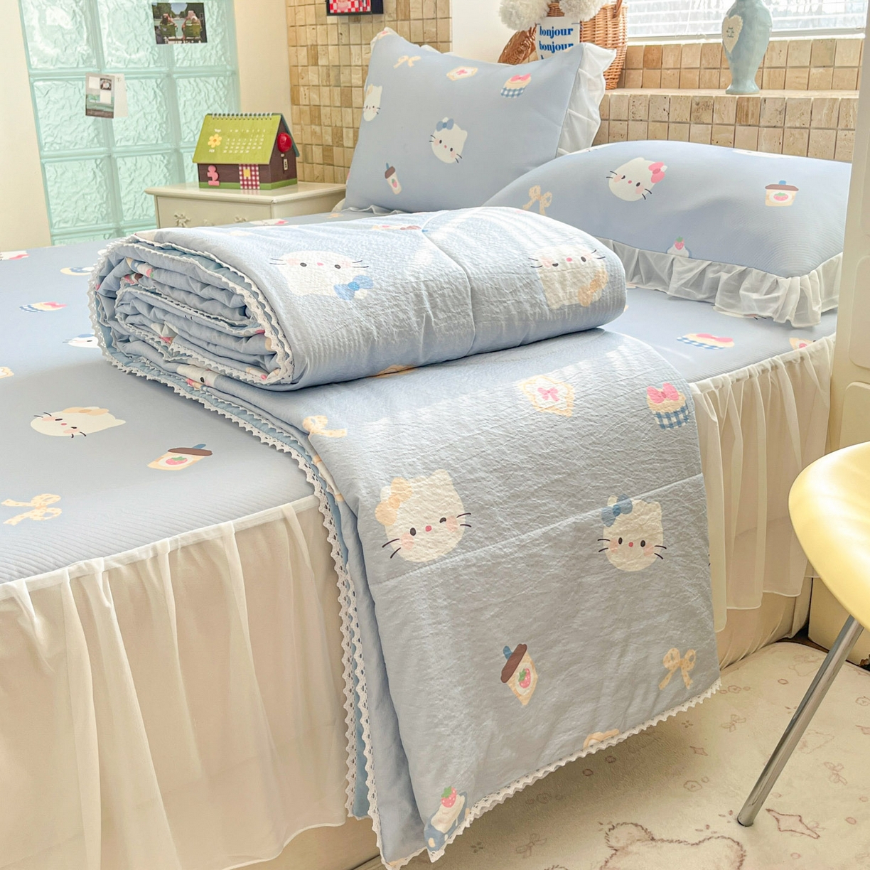 91家纺网 家纺一手货源 找家纺 川悦生活 2026新款雪纺冰丝床裙凉席三件套 床裙汽水小咪