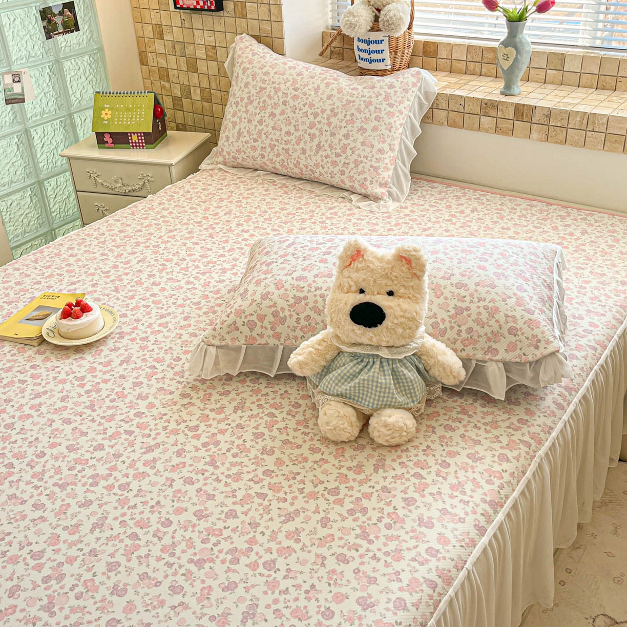 91家纺网 家纺一手货源 找家纺 川悦生活 2026新款雪纺冰丝床裙凉席三件套 床裙清新花芋