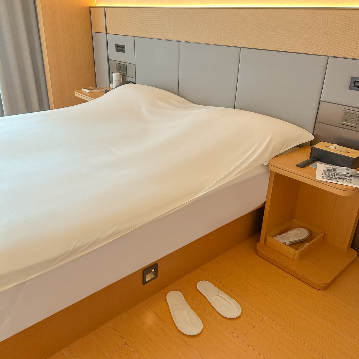 91家纺网 家纺一手货源 找家纺 柒星睡袋 2026新款分体式隔脏套件纯色系列 分体式 米白