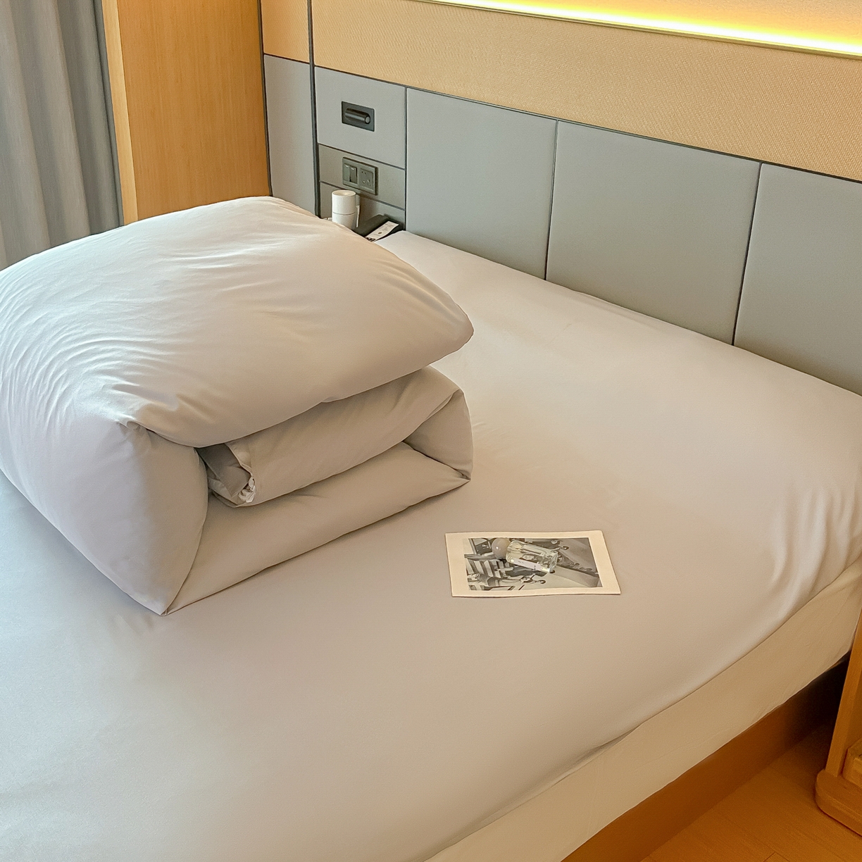 91家纺网 家纺一手货源 找家纺 柒星睡袋 2026新款分体式隔脏套件纯色系列 分体式 浅灰