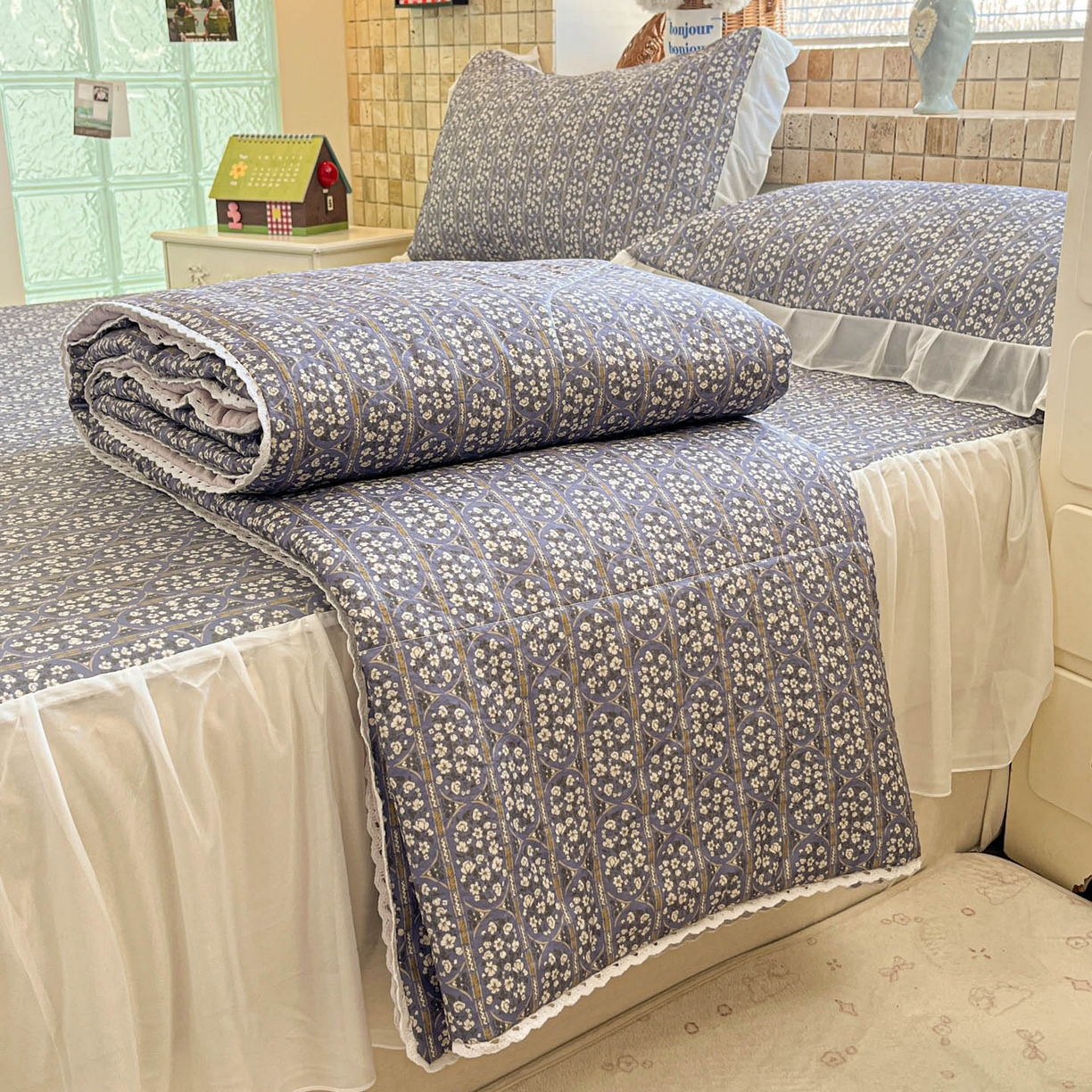 91家纺网 家纺一手货源 找家纺 川悦生活 2026新款雪纺冰丝床裙凉席三件套 床裙西斯花圃