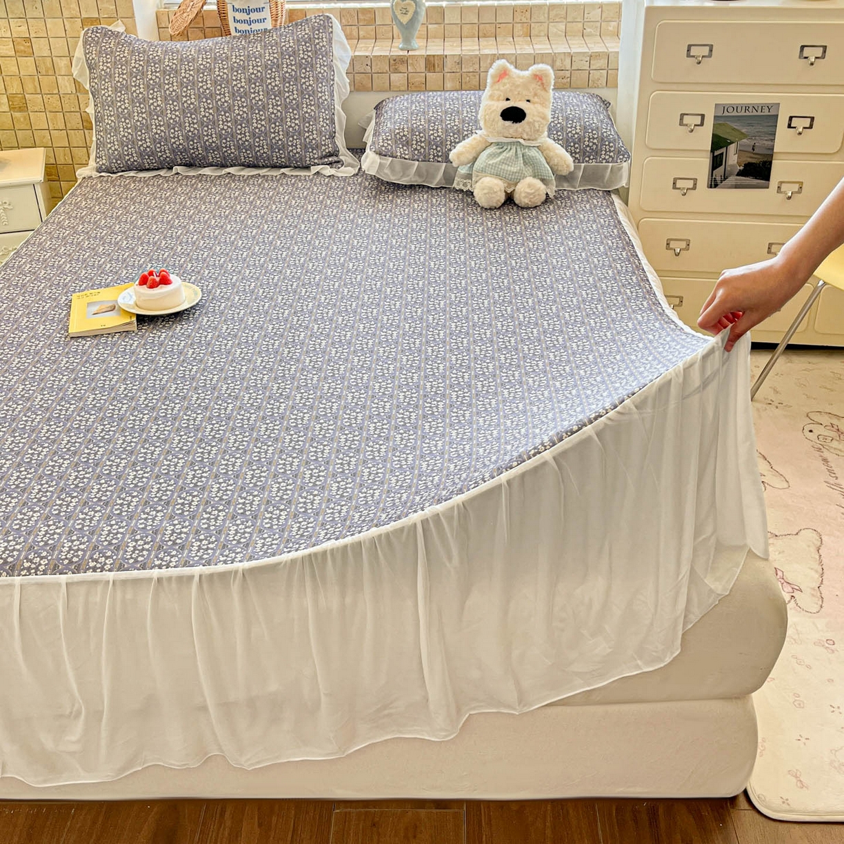 91家纺网 家纺一手货源 找家纺 川悦生活 2026新款雪纺冰丝床裙凉席三件套 床裙西斯花圃