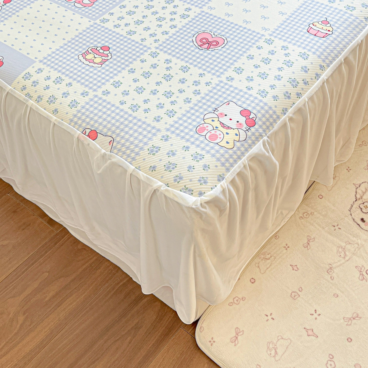 91家纺网 家纺一手货源 找家纺 川悦生活 2026新款雪纺冰丝床裙凉席三件套 床裙小猫庄园