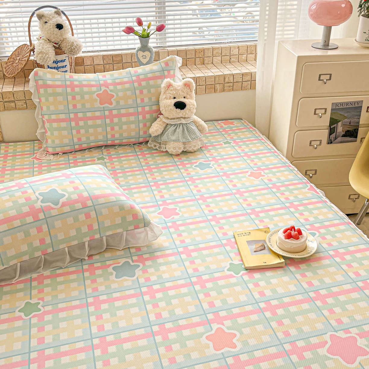 91家纺网 家纺一手货源 找家纺 川悦生活 2026新款雪纺冰丝床裙凉席三件套 床裙杏仁小星星