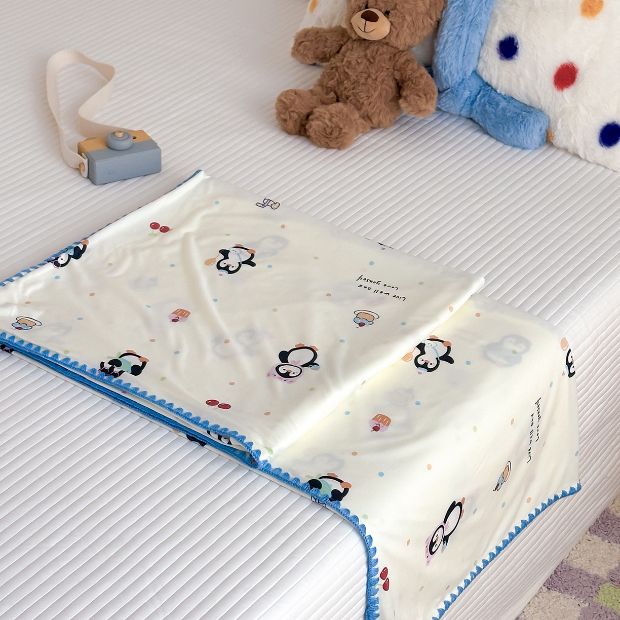 91家纺网 家纺一手货源 找家纺 嗨生活 2026新款贝壳边婴儿裸睡级凉感针织毯幼儿园夏被儿童夏被毯子盖毯午睡毯旅行毯夏凉 奇趣企鹅