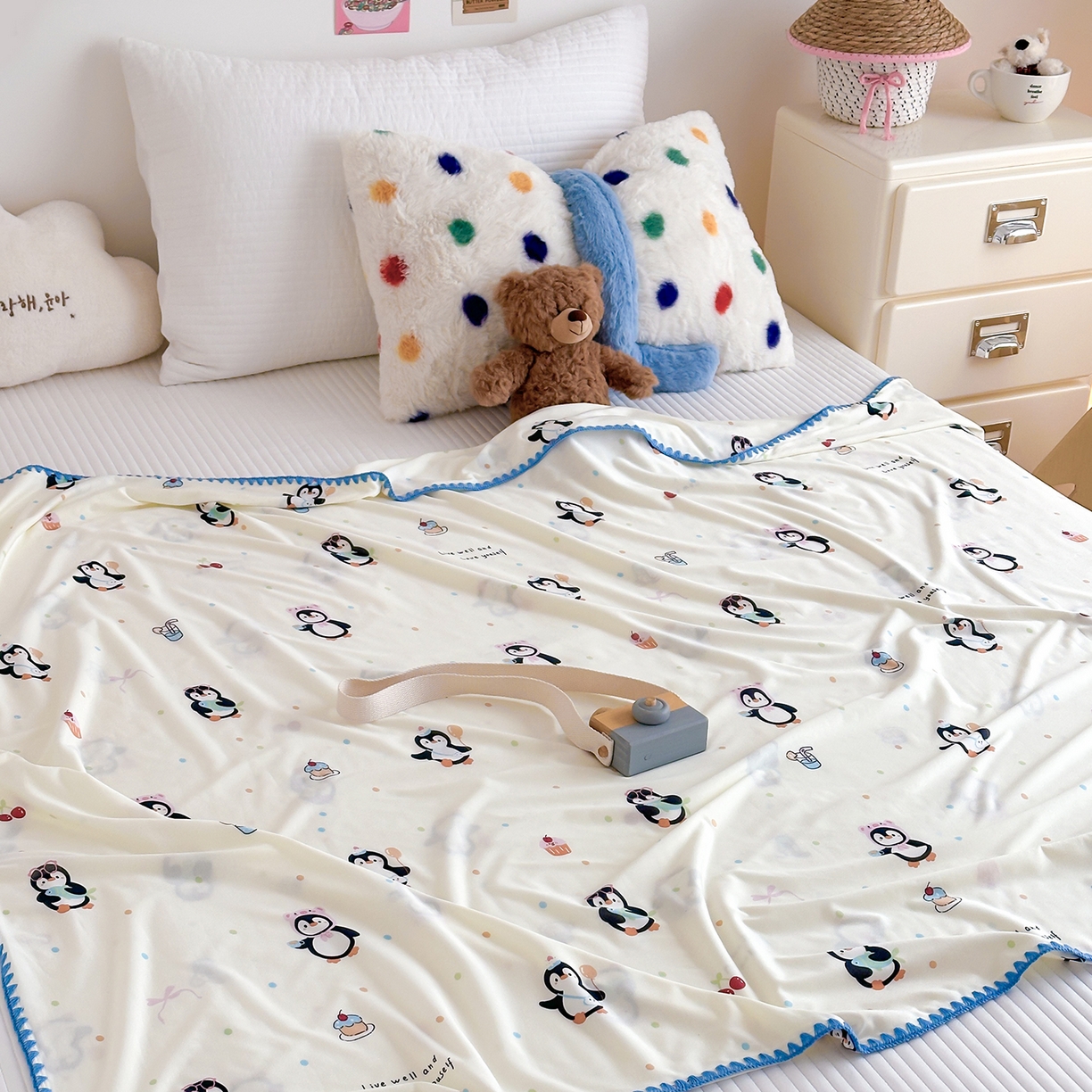 91家纺网 家纺一手货源 找家纺 嗨生活 2026新款贝壳边婴儿裸睡级凉感针织毯幼儿园夏被儿童夏被毯子盖毯午睡毯旅行毯夏凉 奇趣企鹅