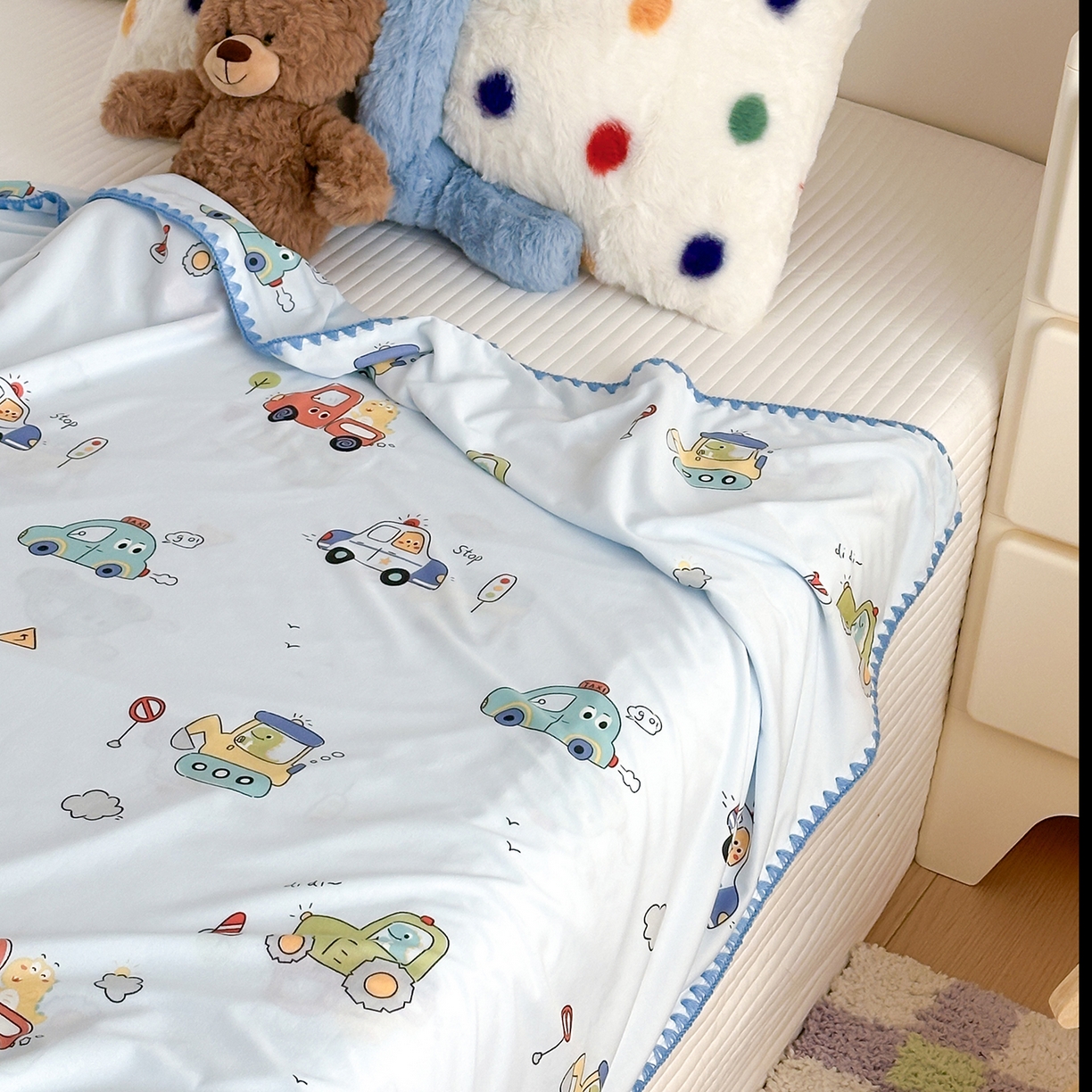 91家纺网 家纺一手货源 找家纺 嗨生活 2026新款贝壳边婴儿裸睡级凉感针织毯幼儿园夏被儿童夏被毯子盖毯午睡毯旅行毯夏凉 飞驰汽车