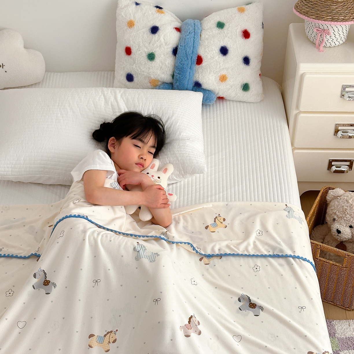 91家纺网 家纺一手货源 找家纺 嗨生活 2026新款贝壳边婴儿裸睡级凉感针织毯幼儿园夏被儿童夏被毯子盖毯午睡毯旅行毯夏凉 马力全开