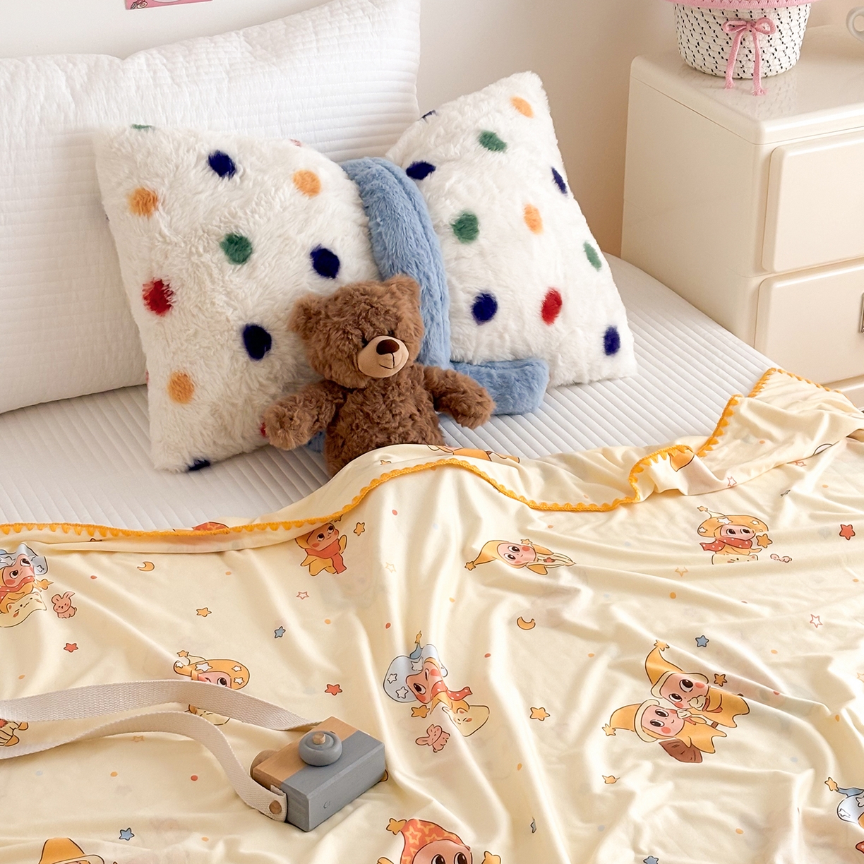 91家纺网 家纺一手货源 找家纺 嗨生活 2026新款贝壳边婴儿裸睡级凉感针织毯幼儿园夏被儿童夏被毯子盖毯午睡毯旅行毯夏凉 小星人