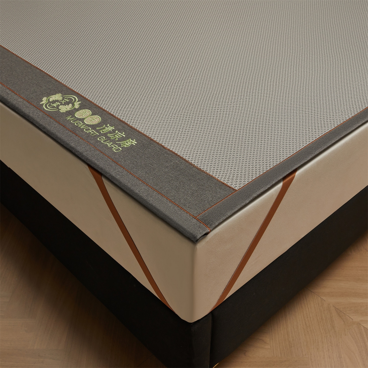 91家纺网 家纺一手货源 找家纺 绒艺席业 2026新款A类双面冰藤艾草凉席 冰藤抑菌灰