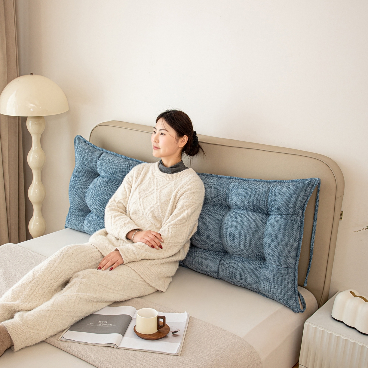 91家纺网 家纺一手货源 找家纺 沐沐家纺 2026新款简约十字绒床头靠背 孔雀蓝