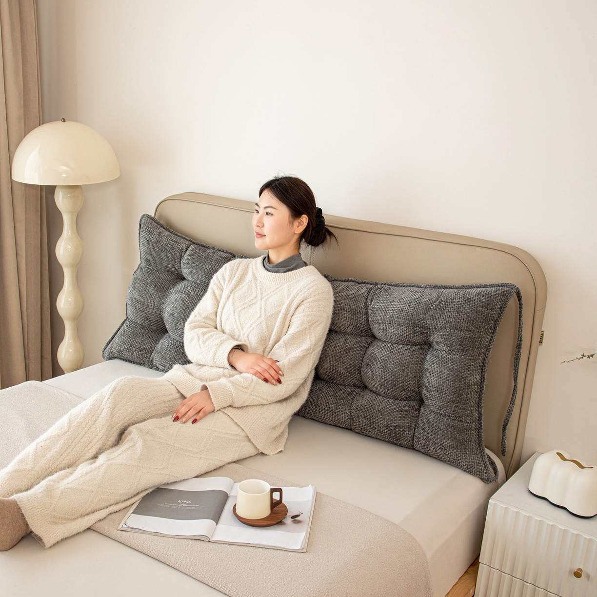 91家纺网 家纺一手货源 找家纺 沐沐家纺 2026新款简约十字绒床头靠背 深空灰