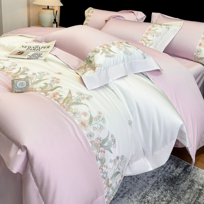 91家纺网 家纺一手货源 找家纺 星蕴家纺 2026新款50贡缎长绒棉纯棉绣花四件套-花瑾 花瑾-梦幻紫