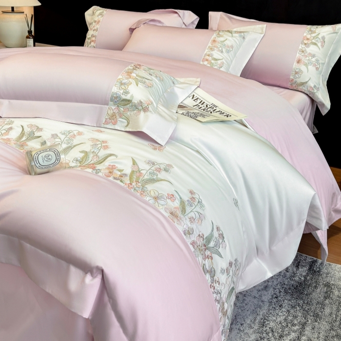 91家纺网 家纺一手货源 找家纺 星蕴家纺 2026新款50贡缎长绒棉纯棉绣花四件套-花瑾 花瑾-梦幻紫