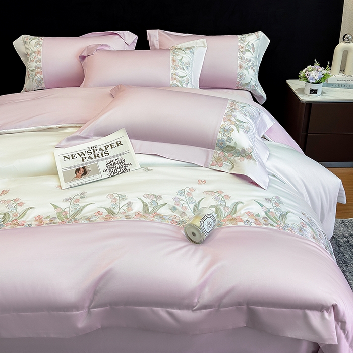 91家纺网 家纺一手货源 找家纺 星蕴家纺 2026新款50贡缎长绒棉纯棉绣花四件套-花瑾 花瑾-梦幻紫