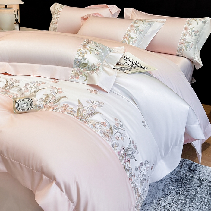 91家纺网 家纺一手货源 找家纺 星蕴家纺 2026新款50贡缎长绒棉纯棉绣花四件套-花瑾 花瑾-邂逅粉