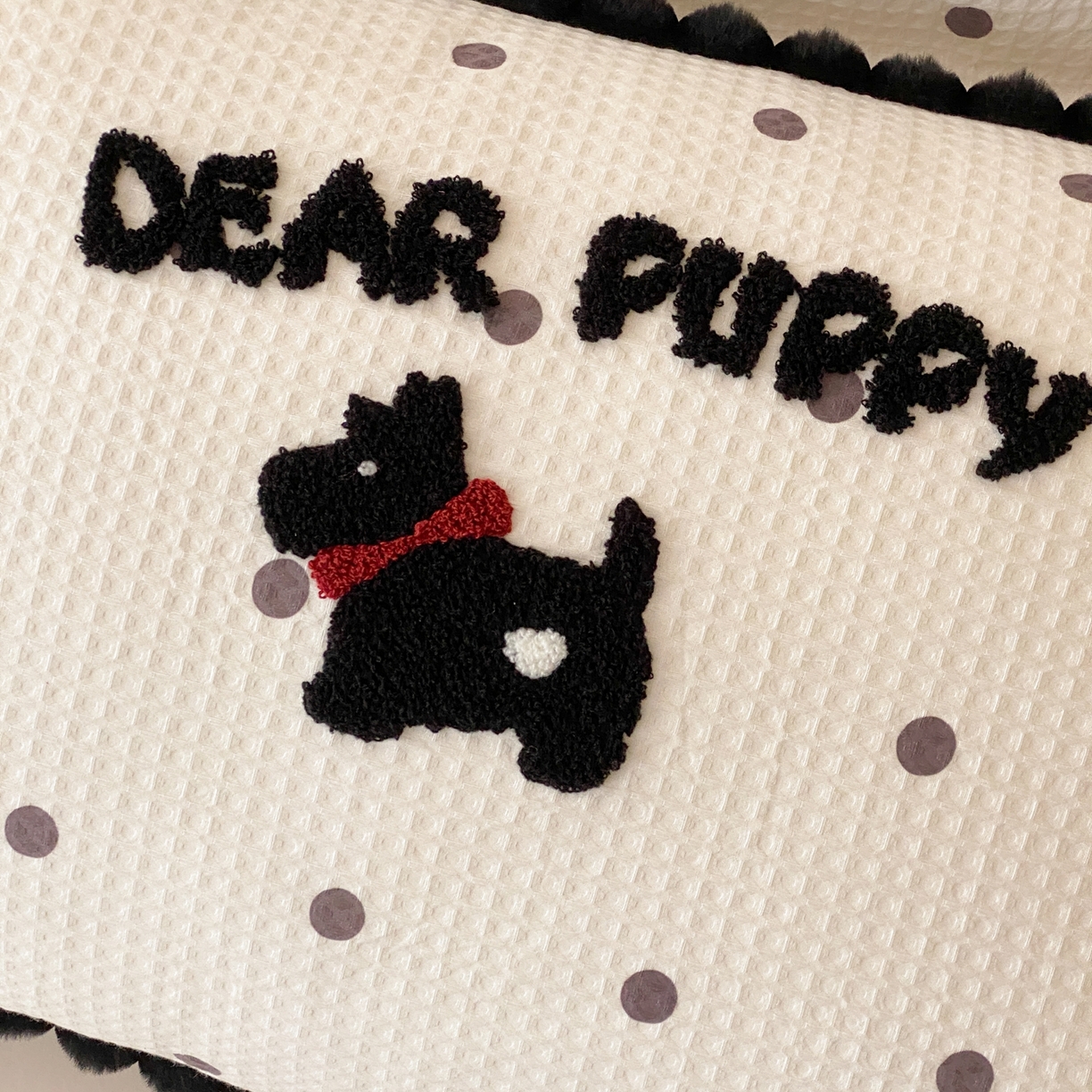 91家纺网 家纺一手货源 找家纺 星野 2026春夏新款100s双股澳棉纯棉刺绣四件套-第二波 波点萌犬