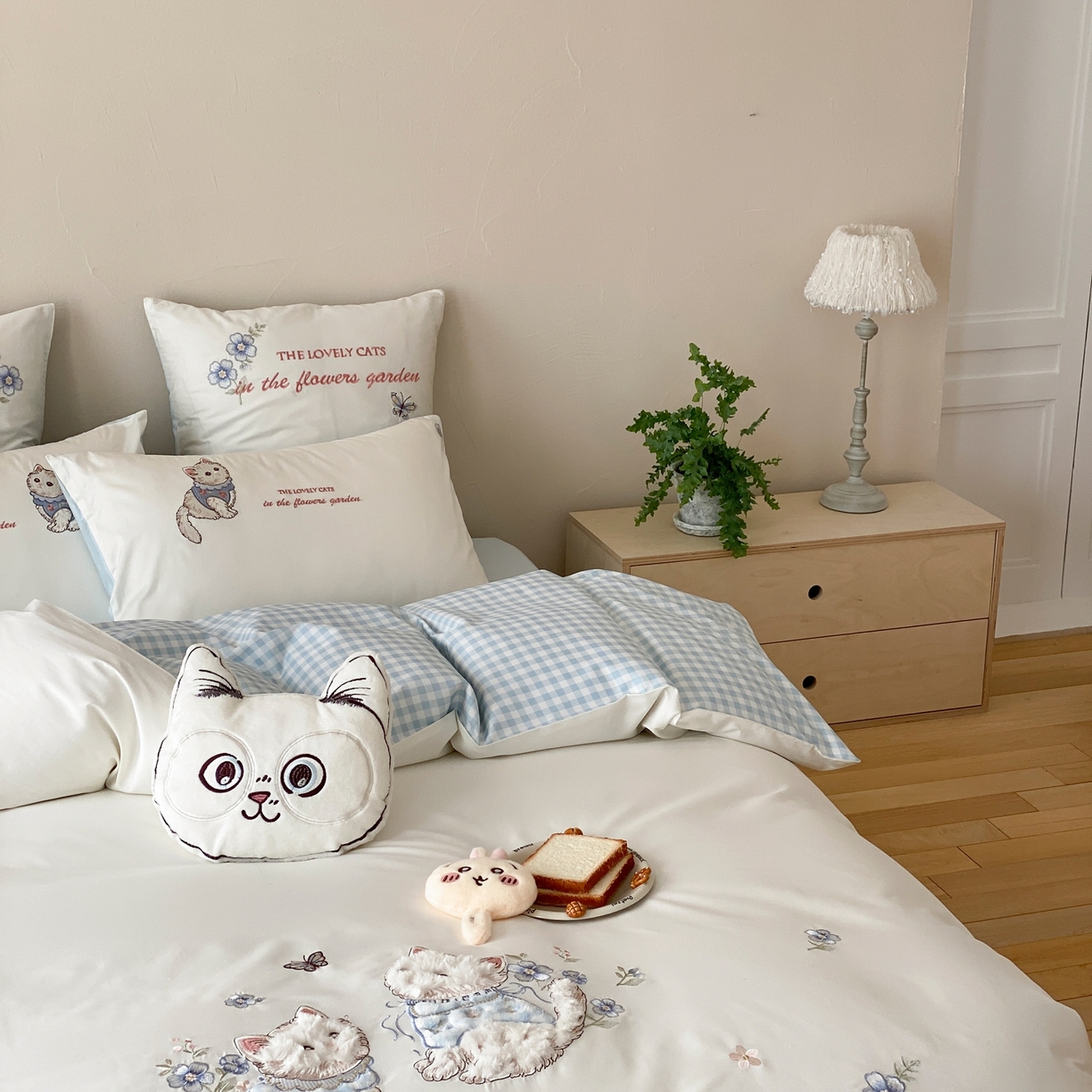 91家纺网 家纺一手货源 找家纺 星野 2026春夏新款100s双股澳棉纯棉刺绣四件套-第二波 花间喵语