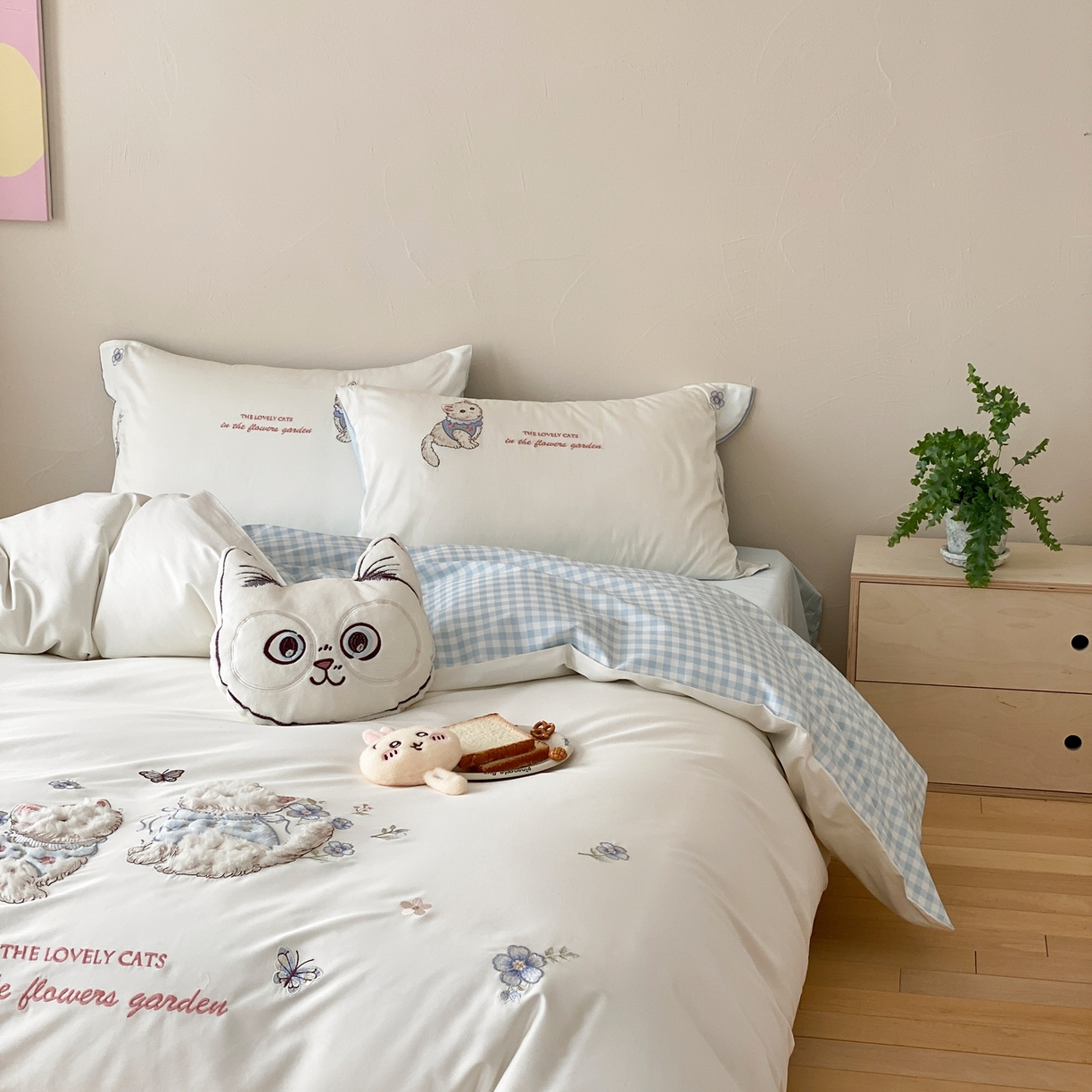 91家纺网 家纺一手货源 找家纺 星野 2026春夏新款100s双股澳棉纯棉刺绣四件套-第二波 花间喵语