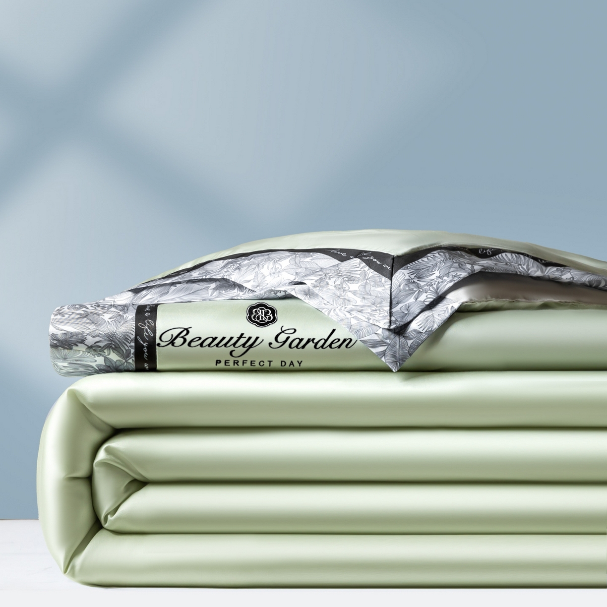 91家纺网 家纺一手货源 找家纺 云棉坊 2026新款水洗真丝冰丝夏被夏凉被空调被数码边刺绣款-琉光系列 琉光-水果清香+山灰