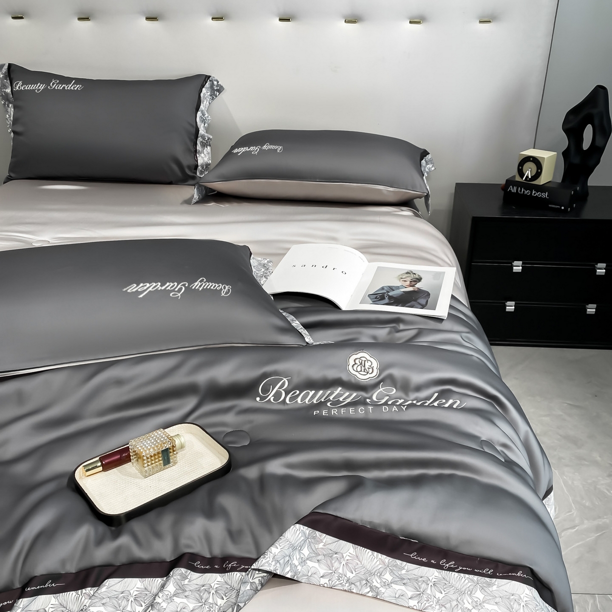 91家纺网 家纺一手货源 找家纺 云棉坊 2026新款水洗真丝冰丝夏被夏凉被空调被数码边刺绣款-琉光系列 琉光-高级灰+山灰