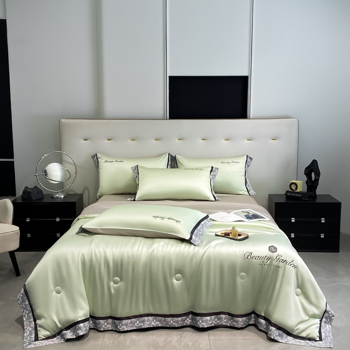 91家纺网 家纺一手货源 找家纺 云棉坊 2026新款水洗真丝冰丝夏被夏凉被空调被数码边刺绣款-琉光系列 琉光-水果清香+山灰