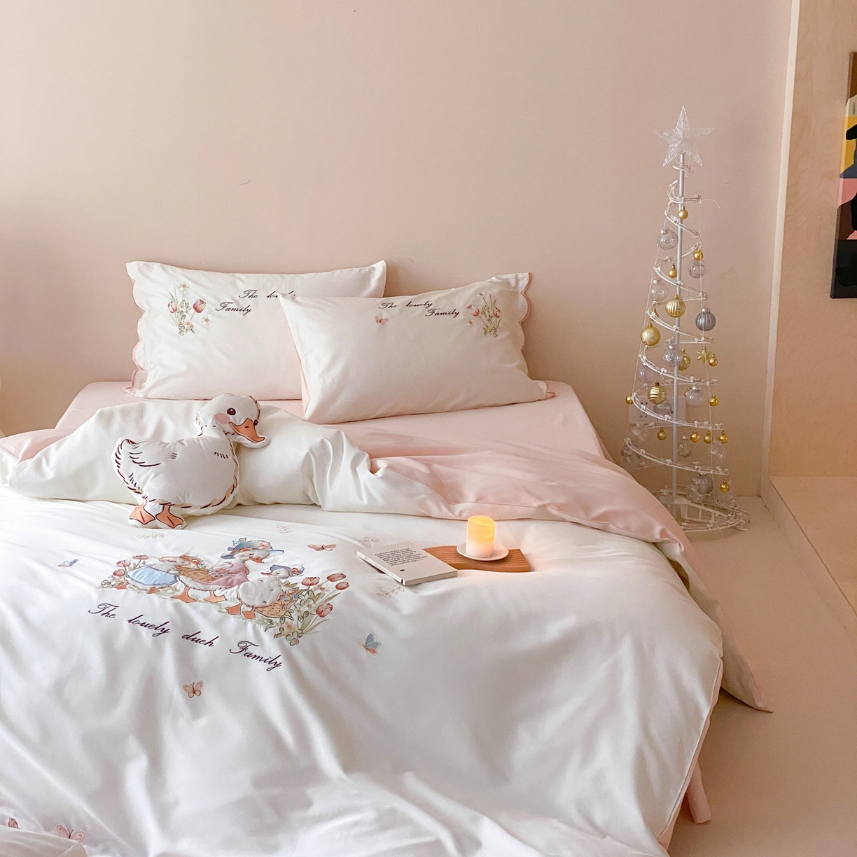 91家纺网 家纺一手货源 找家纺 星野 2026春夏新款100s双股澳棉纯棉刺绣四件套-第二波 小鸭田园