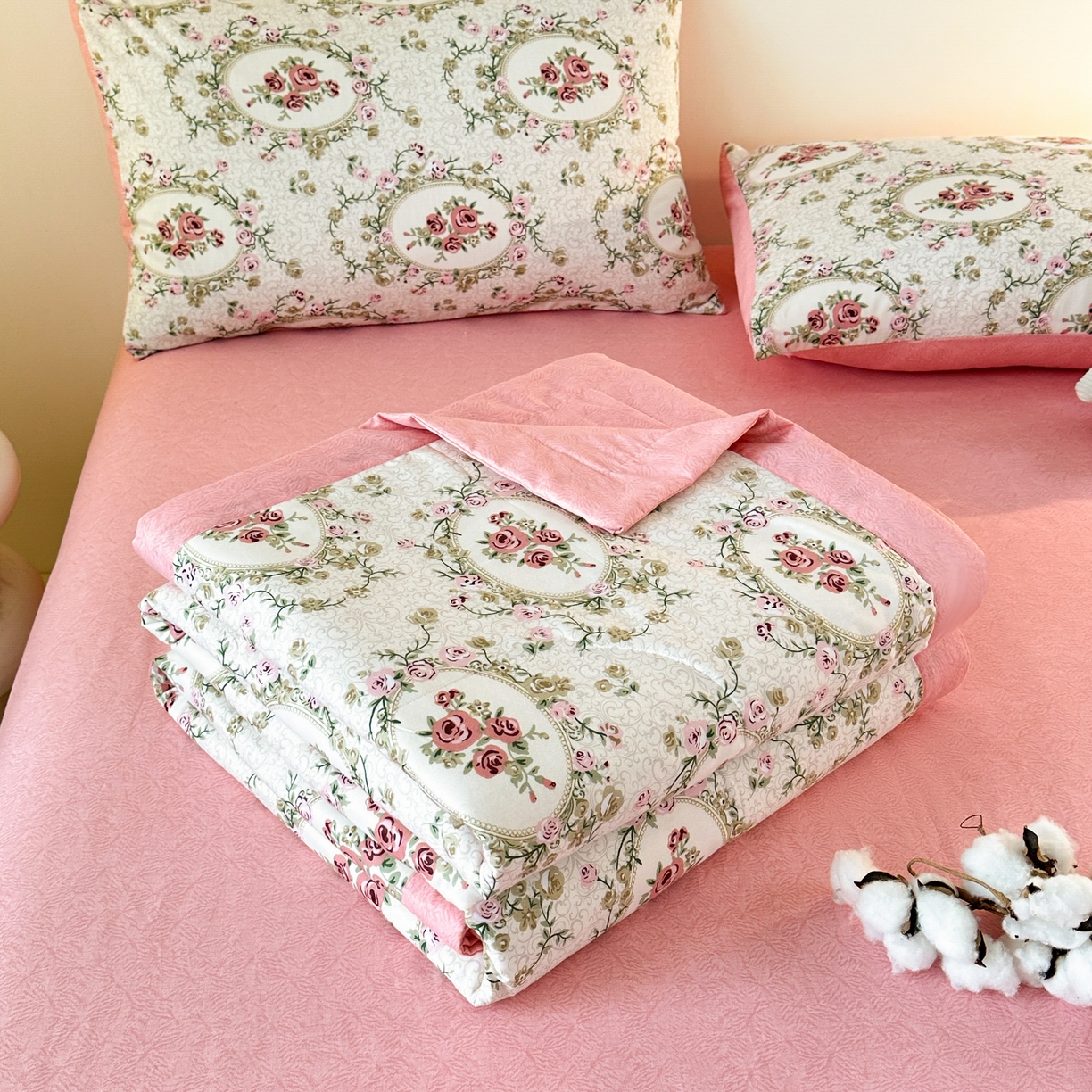 91家纺网 家纺一手货源 找家纺 首选家纺 2026春夏新款100%全棉纯棉棉花夏被夏凉被空调被 艾维斯