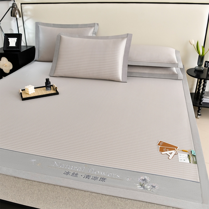 91家纺网 家纺一手货源 找家纺 小牛席业 2026新款经典条纹-绣球冰丝清凉席系列凉席藤席冰藤双面席冰丝席竹席凉席空调席草席三件套 香槟