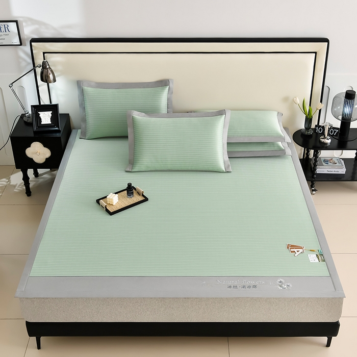 91家纺网 家纺一手货源 找家纺 小牛席业 2026新款经典条纹-绣球冰丝清凉席系列凉席藤席冰藤双面席冰丝席竹席凉席空调席草席三件套 绿色