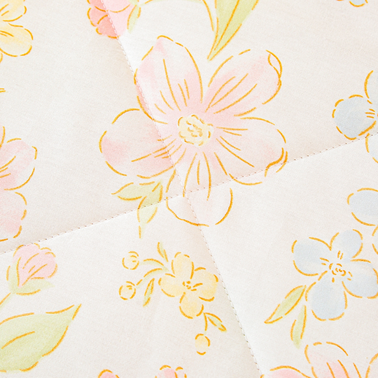 91家纺网 家纺一手货源 找家纺 美之润2026新款A类全棉印花夏被空调被夏凉被 初棉花语