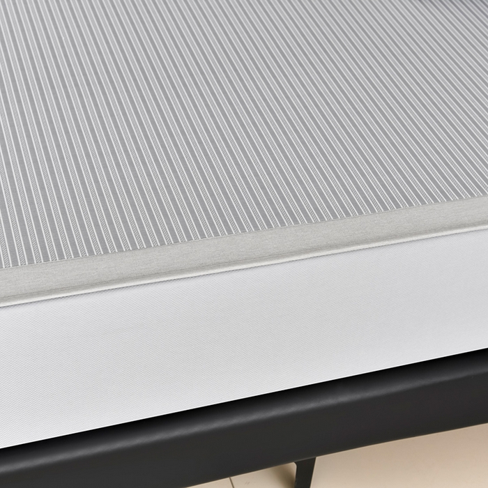 91家纺网 家纺一手货源 找家纺 小牛席业 2026新款经典条纹冰丝清凉席系列（床笠款）-绣球凉席藤席冰藤双面席冰丝席竹席凉席空调席草席三件套 灰色