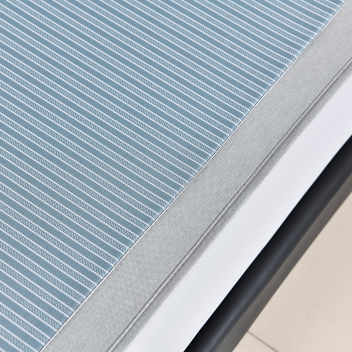 91家纺网 家纺一手货源 找家纺 小牛席业 2026新款经典条纹冰丝清凉席系列（床笠款）-绣球凉席藤席冰藤双面席冰丝席竹席凉席空调席草席三件套 蓝色