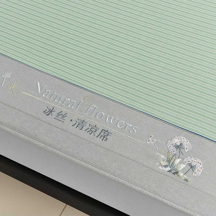 91家纺网 家纺一手货源 找家纺 小牛席业 2026新款经典条纹冰丝清凉席系列（床笠款）-绣球凉席藤席冰藤双面席冰丝席竹席凉席空调席草席三件套 绿色