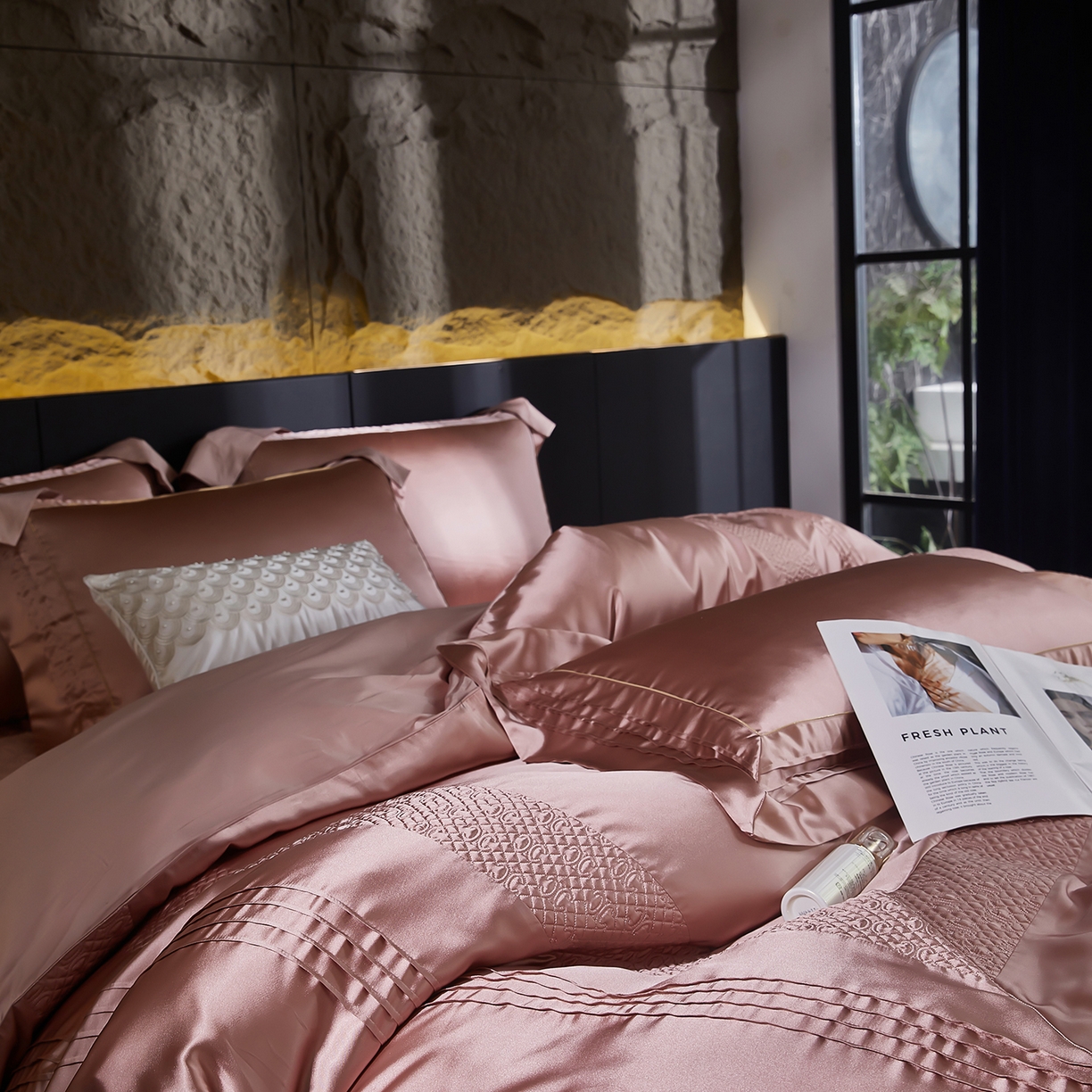 91家纺网 家纺一手货源 找家纺 （总）edra 2026新款真丝天丝轻奢床盖款四件套-凯瑟琳