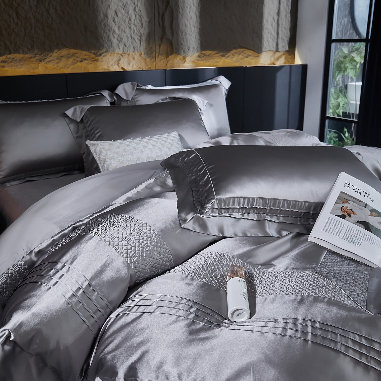 91家纺网 家纺一手货源 找家纺 edra 2026新款真丝天丝轻奢床盖款四件套-凯瑟琳 凯瑟琳灰色