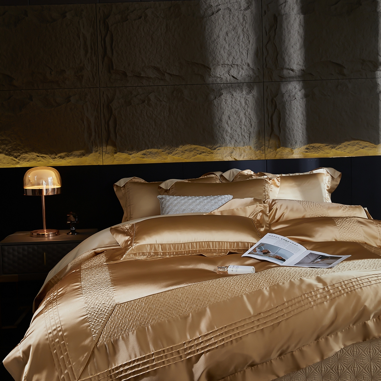 91家纺网 家纺一手货源 找家纺 edra 2026新款真丝天丝轻奢床盖款四件套-凯瑟琳 凯瑟琳金色