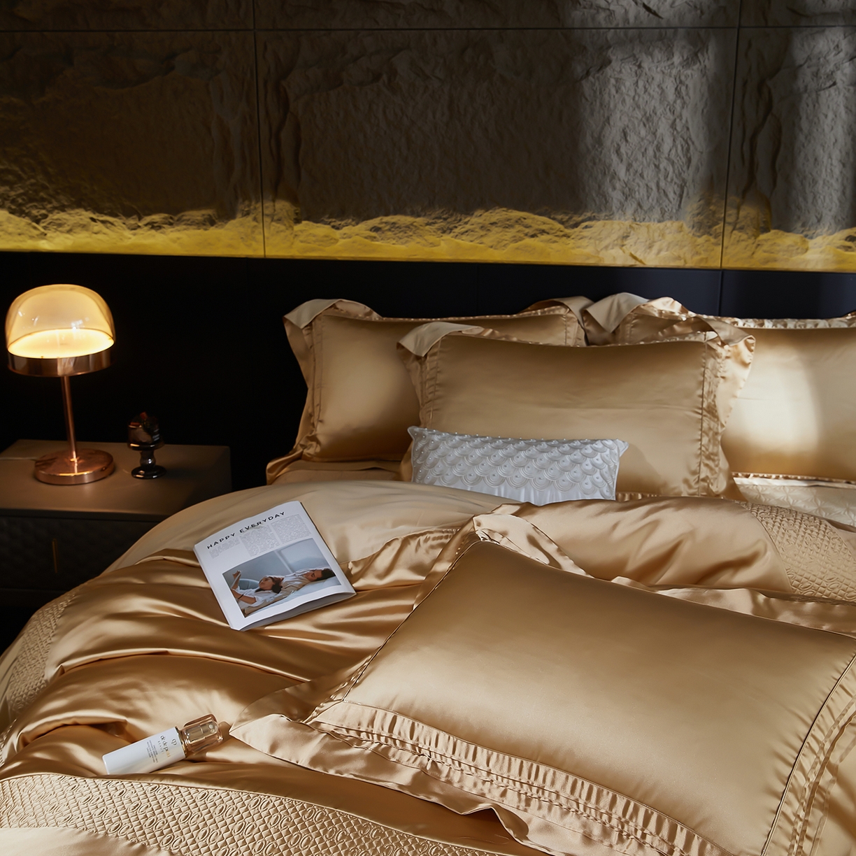 91家纺网 家纺一手货源 找家纺 edra 2026新款真丝天丝轻奢床盖款四件套-凯瑟琳 凯瑟琳金色