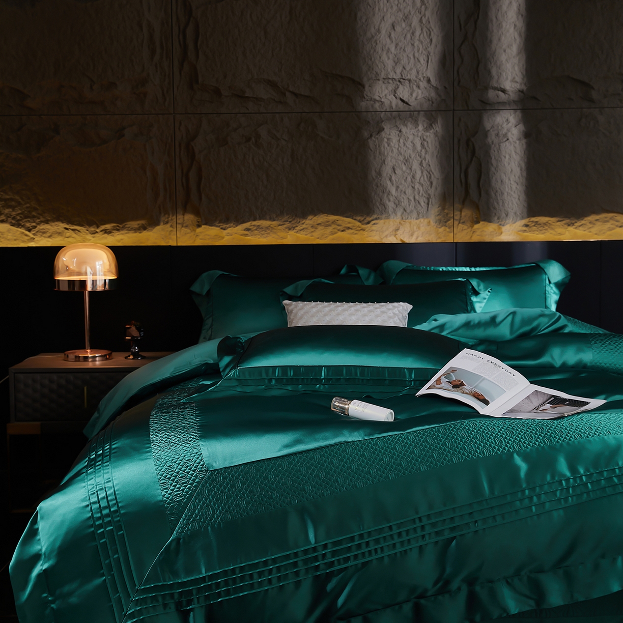 91家纺网 家纺一手货源 找家纺 edra 2026新款真丝天丝轻奢床盖款四件套-凯瑟琳 凯瑟琳绿色