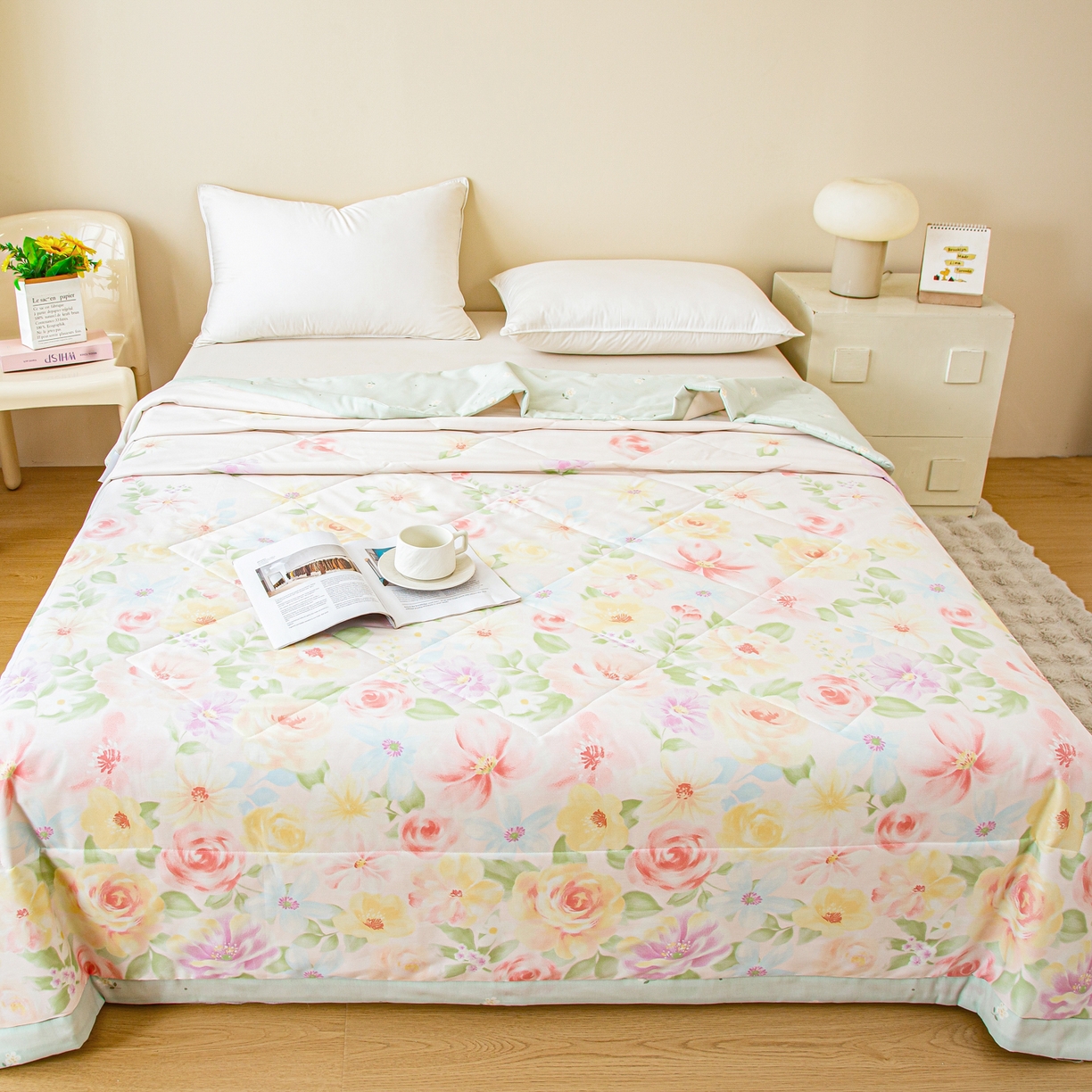 91家纺网 家纺一手货源 找家纺 美之润2026新款A类全棉印花夏被空调被夏凉被 花木佳期