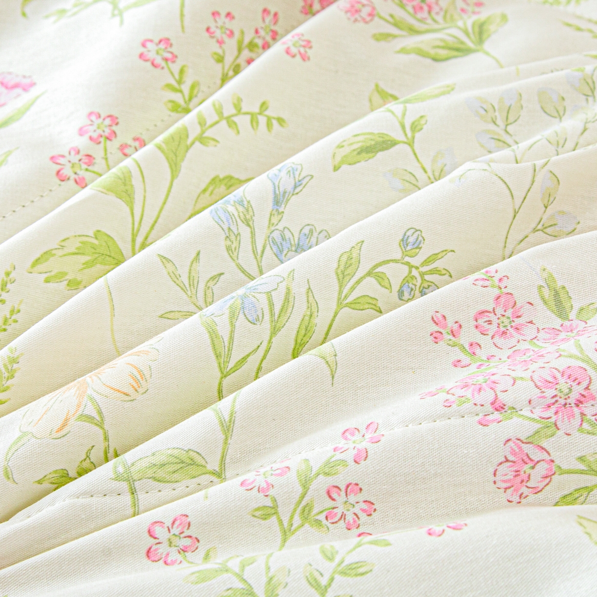 91家纺网 家纺一手货源 找家纺 美之润2026新款A类全棉印花夏被空调被夏凉被 花田妙语