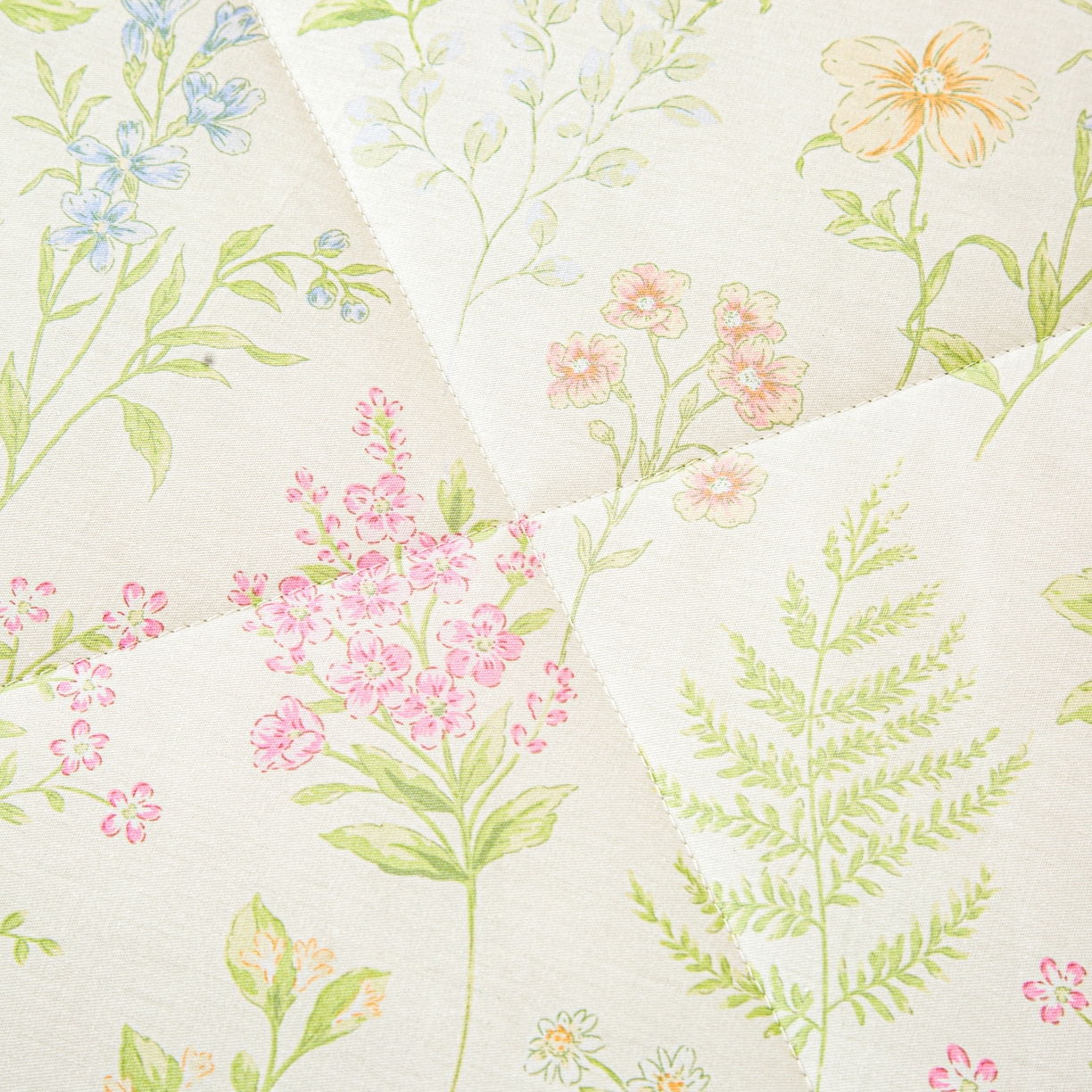 91家纺网 家纺一手货源 找家纺 美之润2026新款A类全棉印花夏被空调被夏凉被 花田妙语