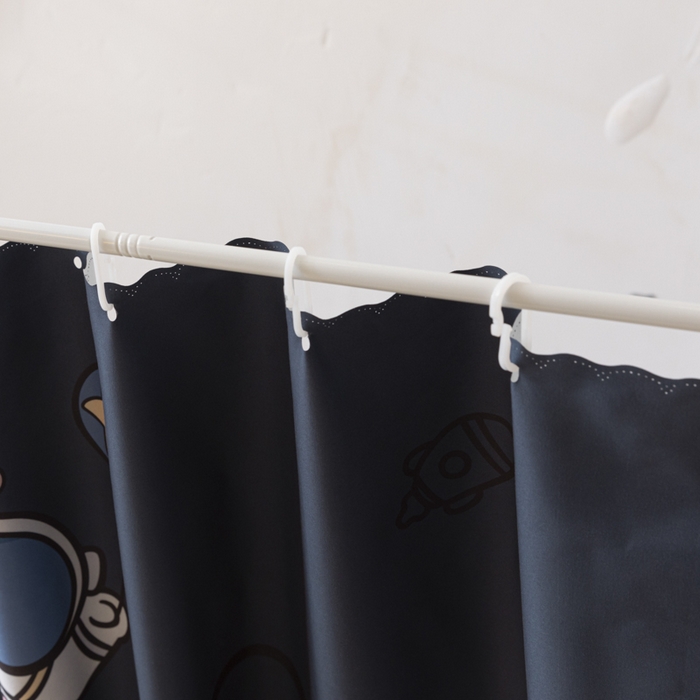 91家纺网 家纺一手货源 找家纺 壹和 2026新款强遮光纳米技术静电植绒环保透气床帘加密纱学生蚊帐 星球探索