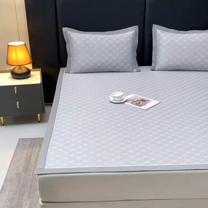 91家纺网 家纺一手货源 找家纺 （总）小牛席业 2026新款轻奢风小玫瑰凉感冰丝席系列凉席藤席冰丝席冰丝席凉感席乳胶席凉感豆豆席